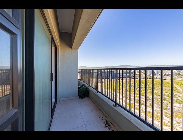 3 BEDROOM APARTMENT TO LET IN SANDOWN